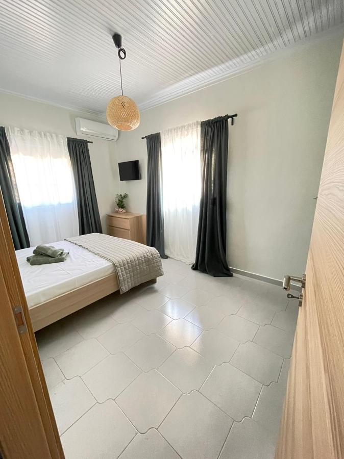 Hostal Agrothi Marathopoli Exterior foto